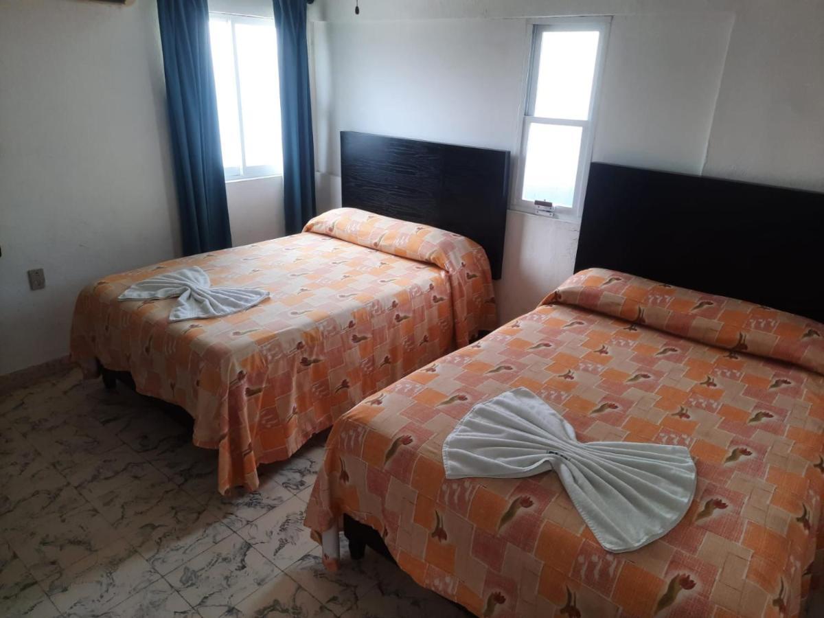 Hotel Acuario 카테마코 외부 사진
