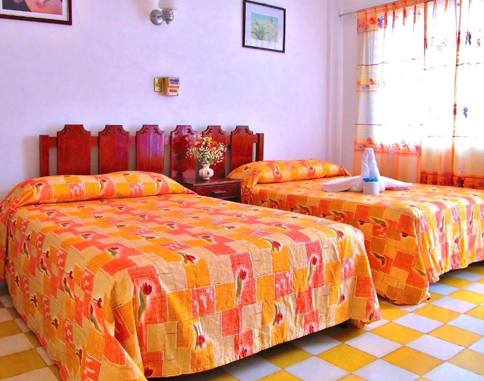 Hotel Acuario 카테마코 외부 사진